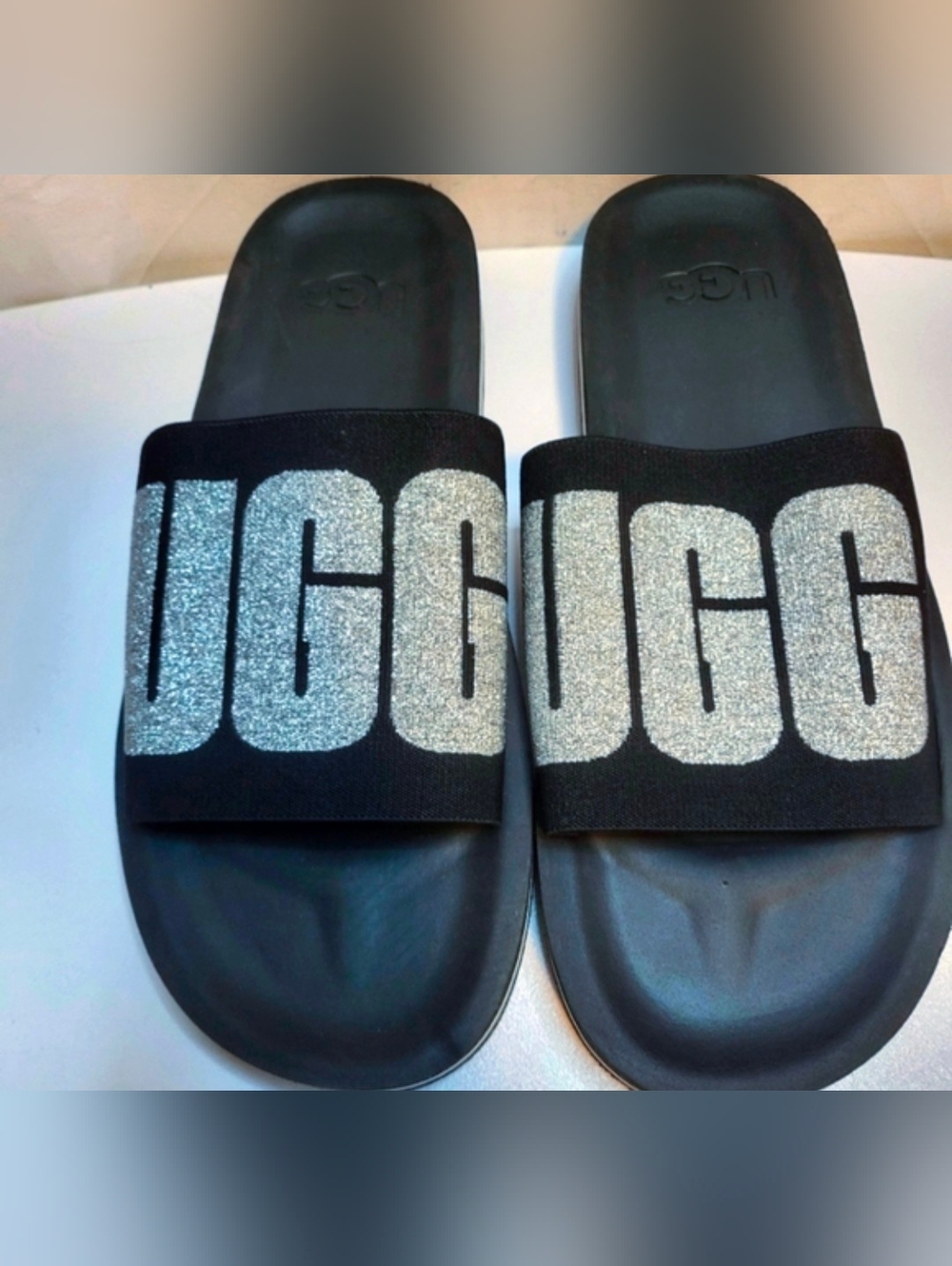 UGG Zuma Black Slide Sandal with Silver Logo Size 9